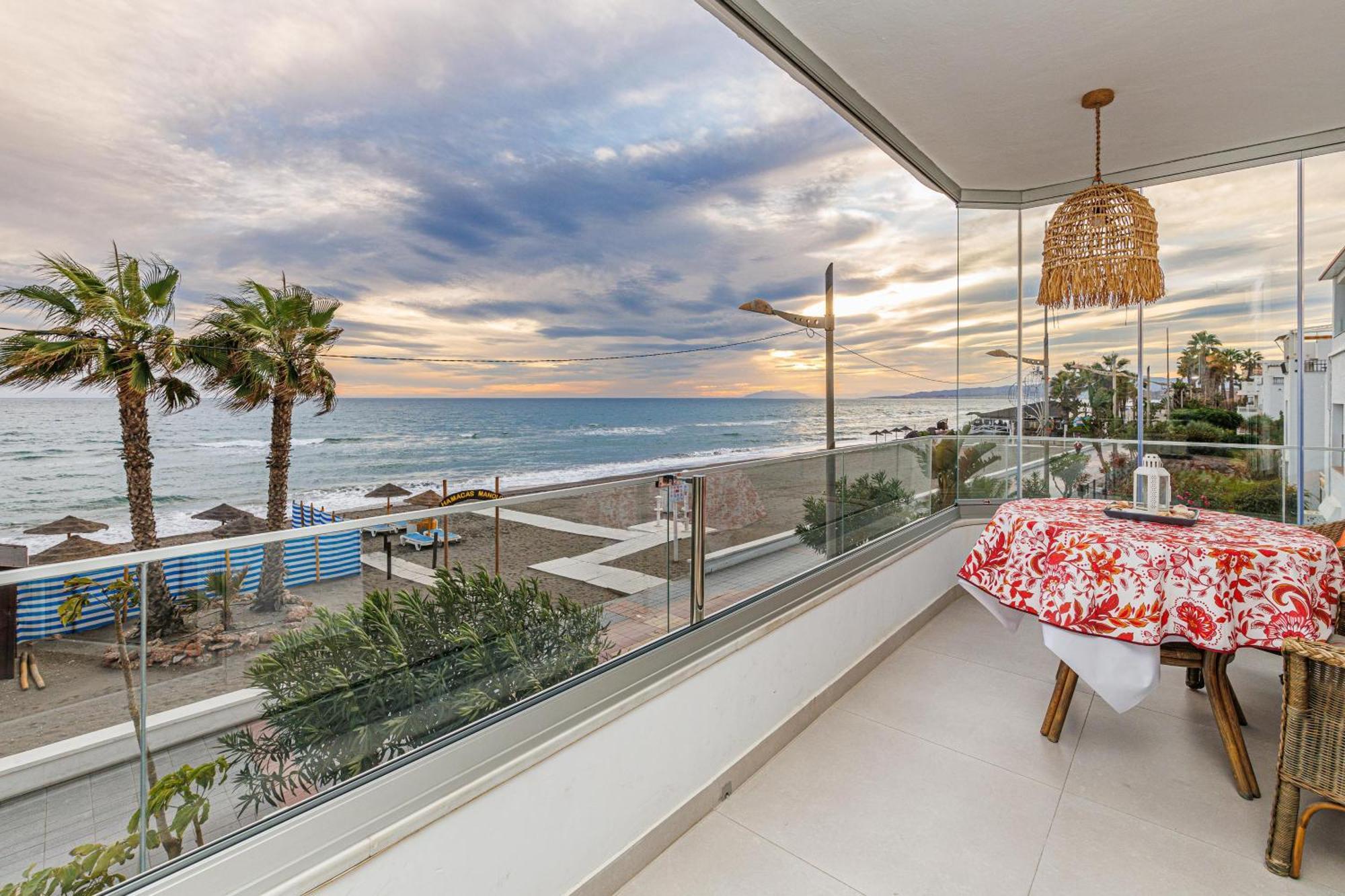 Laguna Beach Wohnung Mit Freiem Meerblick Torrox Extérieur photo