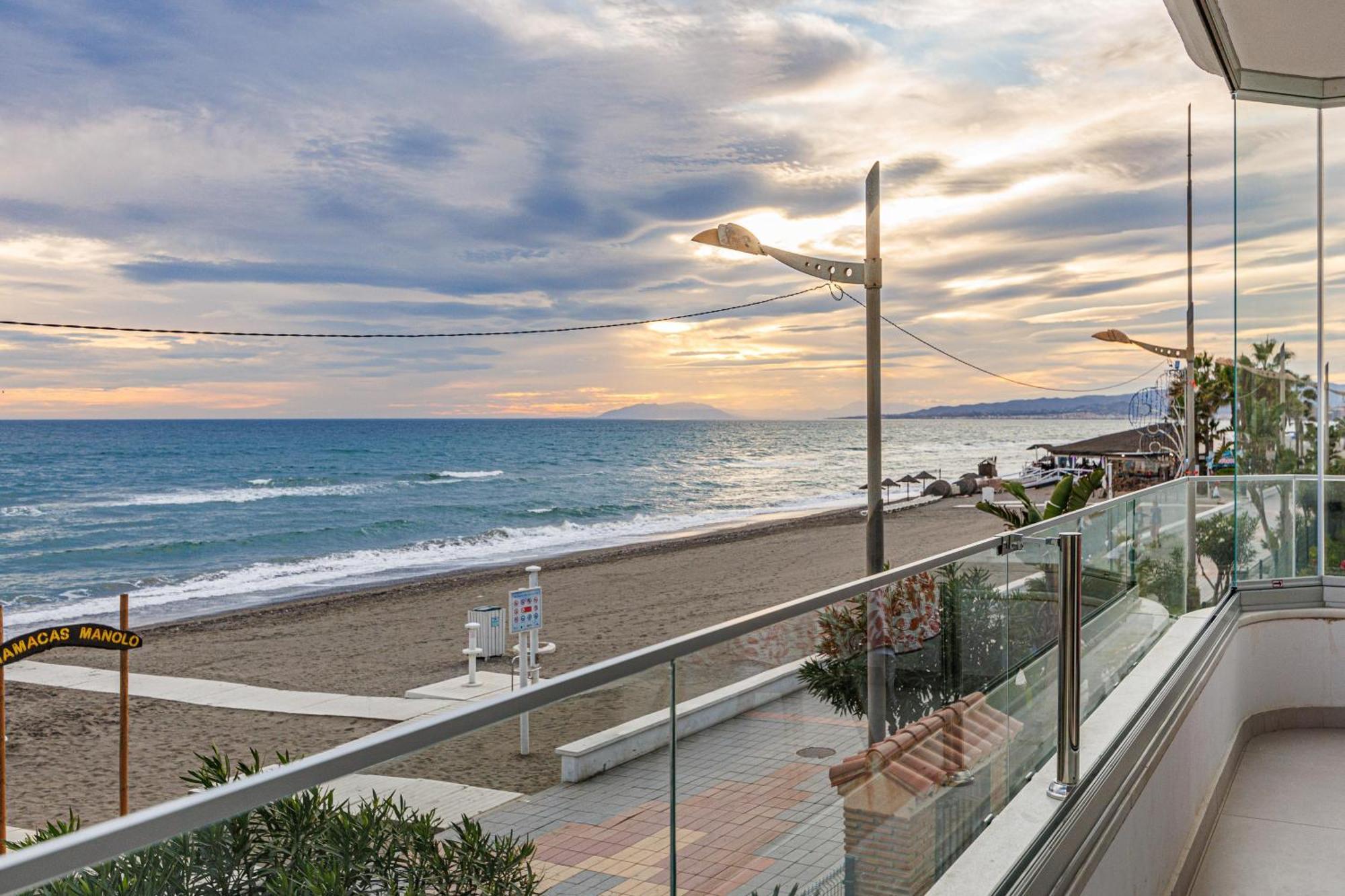 Laguna Beach Wohnung Mit Freiem Meerblick Torrox Extérieur photo